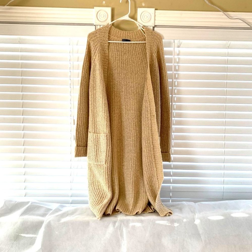 Women’s Long cardigan size L (contains cotton and wool)